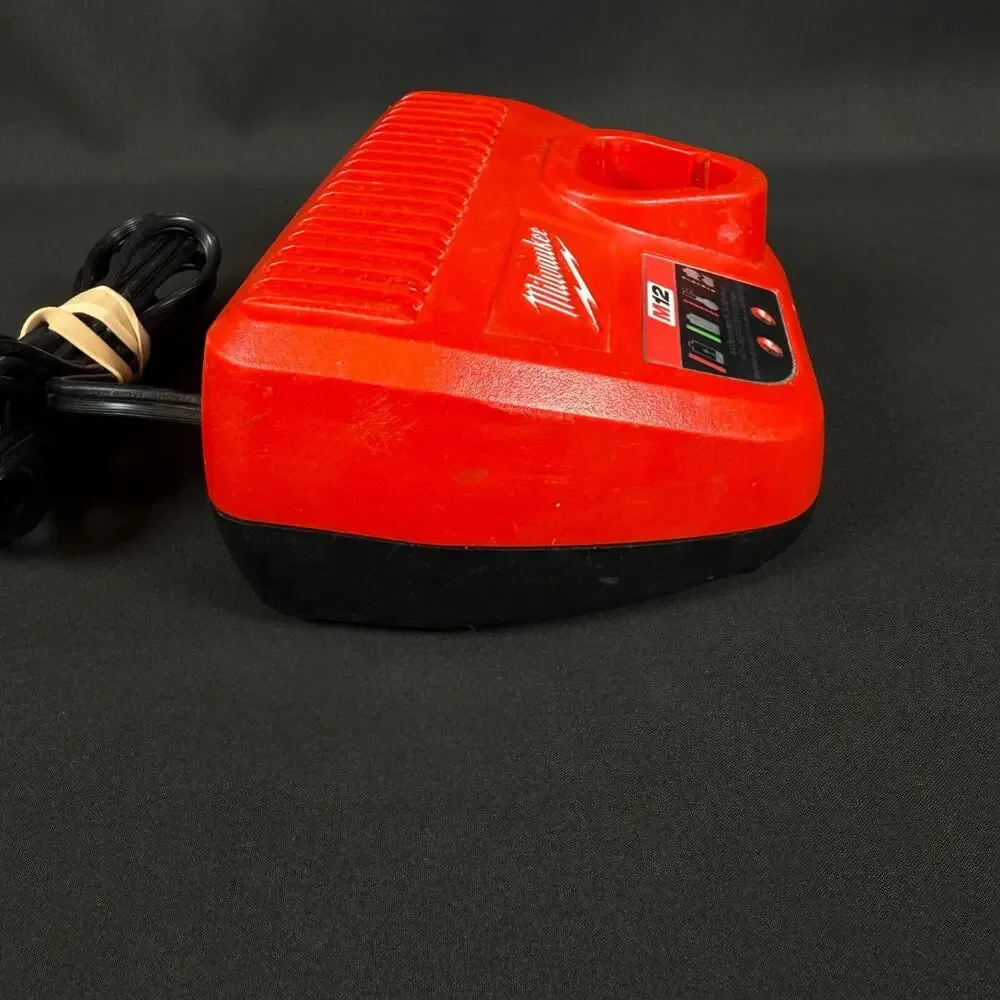 Milwaukee m12 lithium